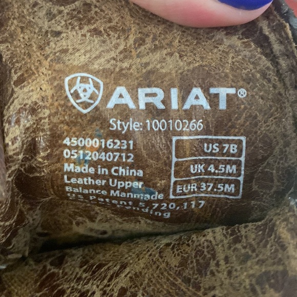 Ariat Cowboy Boots - Picture 6 of 6